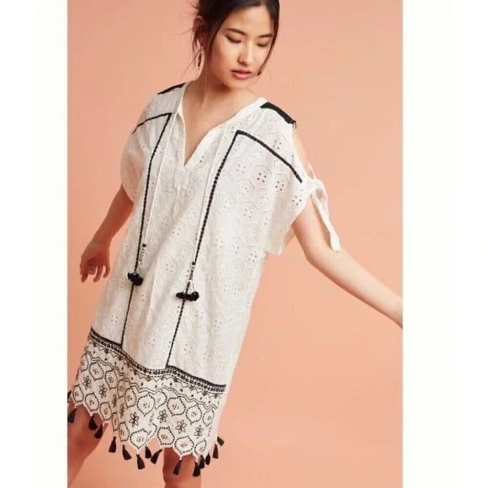 Hemant & Nandita Size Medium Dress Eyelet Pom Pom Tassels Boho Anthropologie